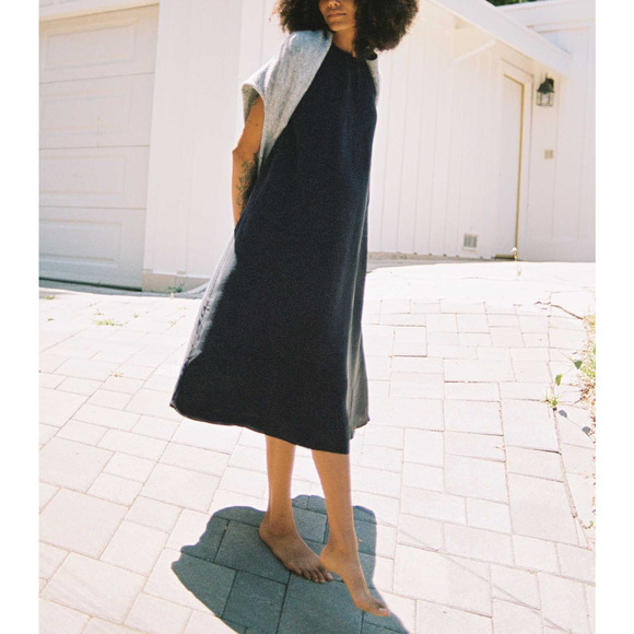 Hatch 'The James' Black Short Sleeve Crew Neck Midi Dress Size 1